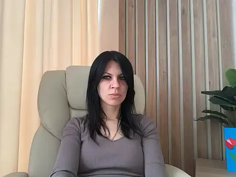 InjaAtHome online show from 04-25-26, 06:38