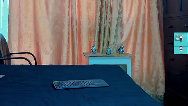 ChoreyTaiylor online show from 12-16-25, 02:44