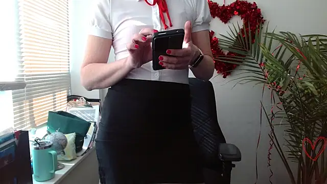 Snapshot of City_Kat chatting on 02-17-26, 03:29 City Kat online show from 02-17-26, 03:29