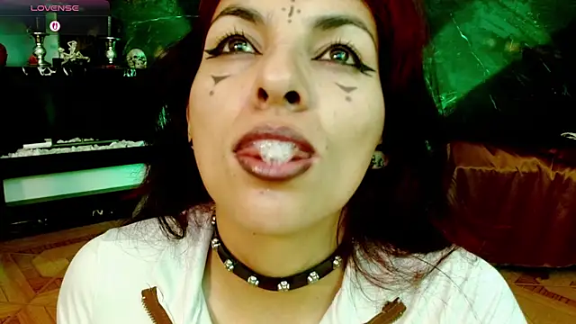 julieth sex1 online show from 04-30-26, 08:53