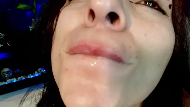 julieth sex1 online show from 07-05-26, 09:49
