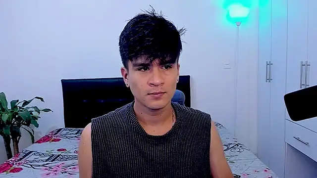 Eiden allenx online show from 02-10-25, 01:03