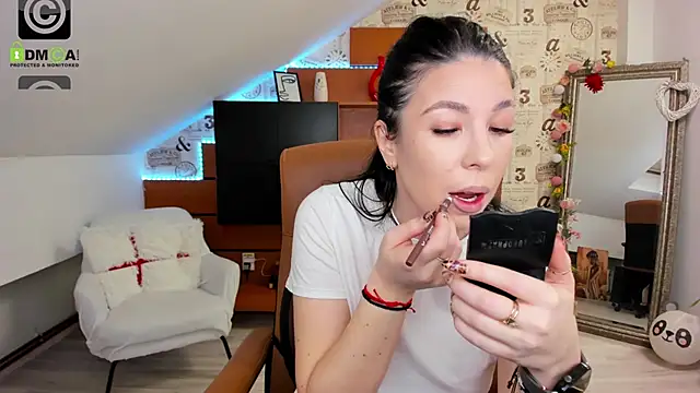 EmillyTaylor online show from 02-17-26, 04:42