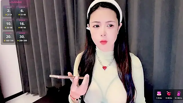 candy-yiyi online show from 05-14-26, 01:56
