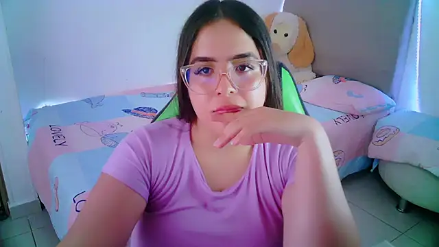  alicia z online show from 01-28-25, 09:19