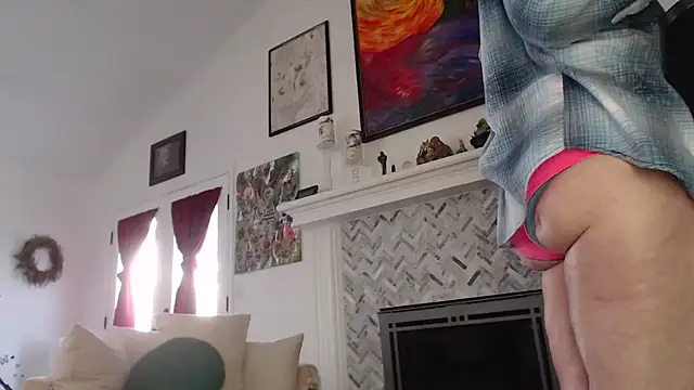 AuroraWillows online show from 02-22-25, 06:41