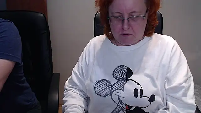 Snapshot of JoannaAndNeighbour chatting on 02-03-25, 06:07 JoannaAndNeighbour online show from 02-03-25, 06:07