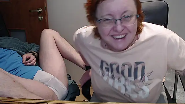 Snapshot of JoannaAndNeighbour chatting on 02-16-25, 05:37 JoannaAndNeighbour online show from 02-16-25, 05:37