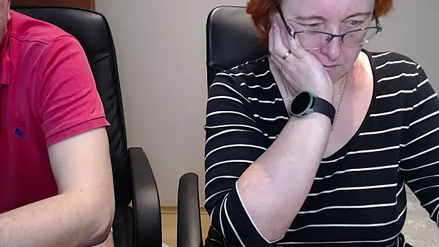 Snapshot of JoannaAndNeighbour chatting on 03-20-25, 05:58 JoannaAndNeighbour online show from 03-20-25, 05:58