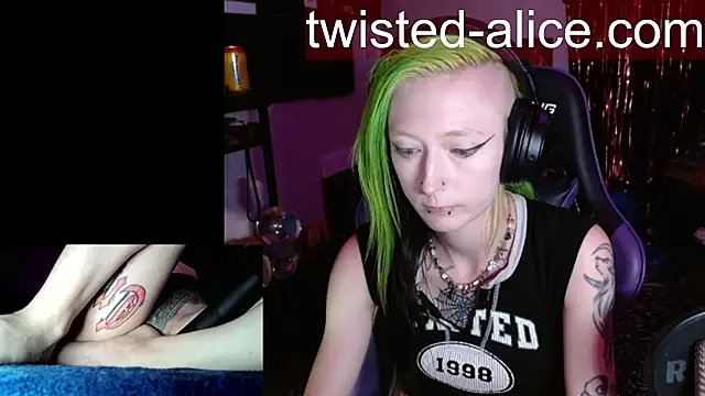 alicewonder09 online show from 07-13-26, 03:20