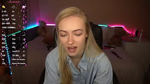 Snapshot of AmandaFiree chatting on 11-26-25, 07:09 AmandaFiree online show from 11-26-25, 07:09