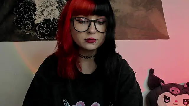 Snapshot of t0riayun0 chatting on 02-03-25, 11:15 t0riayun0 online show from 02-03-25, 11:15