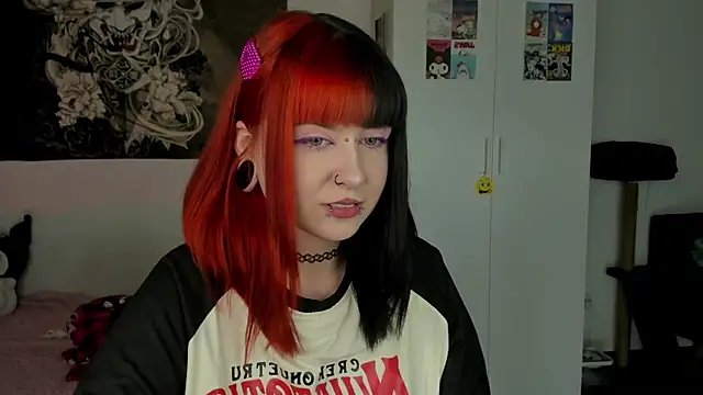 Snapshot of t0riayun0 chatting on 02-23-25, 10:20 t0riayun0 online show from 02-23-25, 10:20