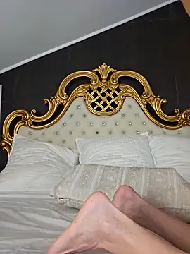 Snapshot of SensyTV chatting on 02-22-26, 08:35 SensyTV online show from 02-22-26, 08:35