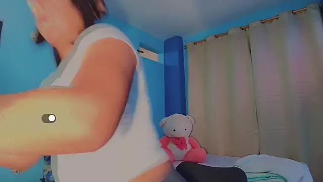 catalinabrawn1 online show from 04-07-26, 09:59