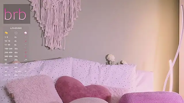 Rinas secret online show from 10-14-25, 06:58