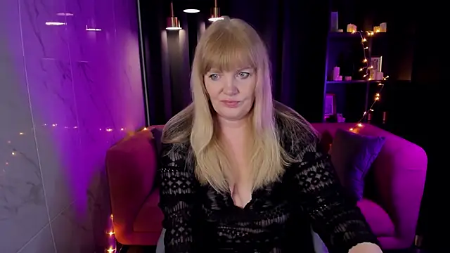 NicoleKind online show from 01-05-25, 05:20