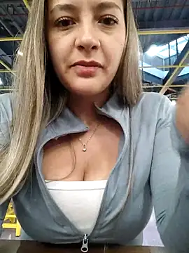 alana 69 online show from 06-25-26, 10:58