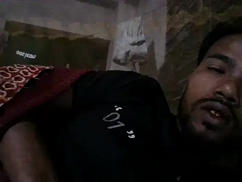 Snapshot of chittagong77 chatting on 12-16-25, 05:40 chittagong77 online show from 12-16-25, 05:40