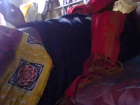 Snapshot of chittagong77 chatting on 01-16-26, 06:28 chittagong77 online show from 01-16-26, 06:28