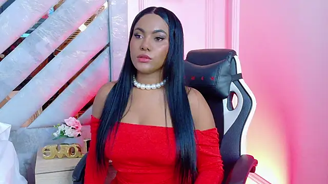 Snapshot of Sara_Boom chatting on 12-05-25, 03:09 Sara Boom online show from 12-05-25, 03:09