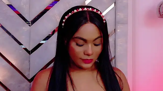 Snapshot of Sara_Boom chatting on 12-20-25, 05:09 Sara Boom online show from 12-20-25, 05:09