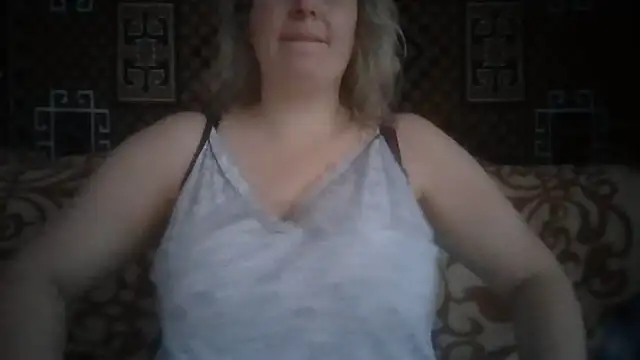 Diana Britt online show from 11-17-25, 05:46