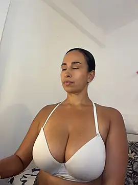 ThaliaGomex online show from 06-22-26, 10:29