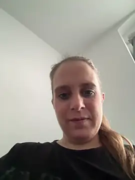 LadyChantale online show from 06-10-26, 05:28