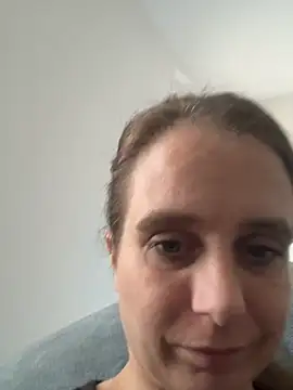 LadyChantale online show from 06-18-26, 09:14
