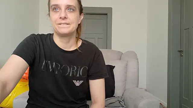 LadyChantale online show from 07-10-26, 09:12