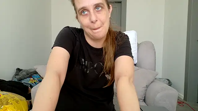 LadyChantale online show from 07-28-26, 02:24