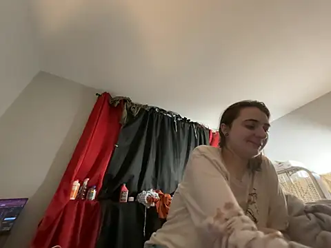 Snowbunnycake 131 online show from 07-30-26, 05:28