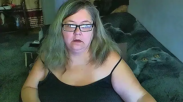 Snapshot of sex2 chatting on 01-10-26, 01:29 sex2 online show from 01-10-26, 01:29