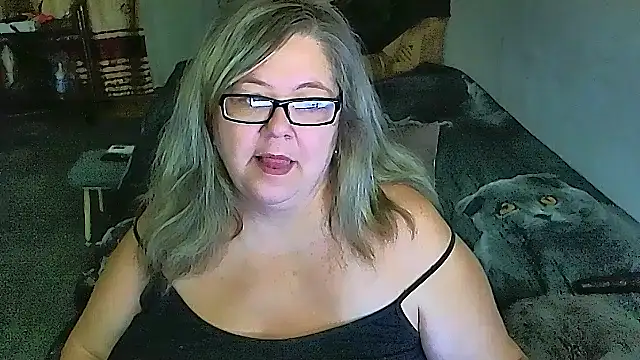 Snapshot of sex2 chatting on 01-10-26, 05:04 sex2 online show from 01-10-26, 05:04