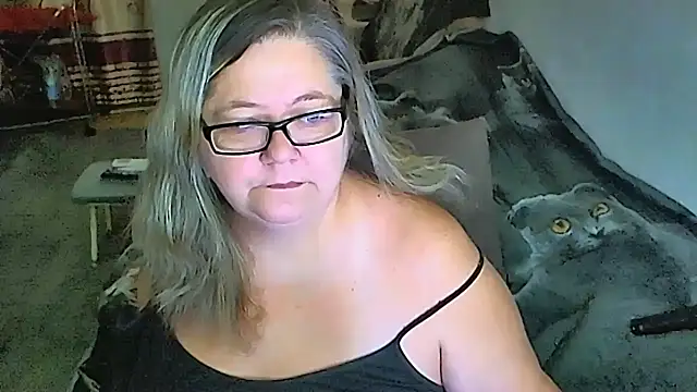 Snapshot of sex2 chatting on 01-15-26, 02:27 sex2 online show from 01-15-26, 02:27