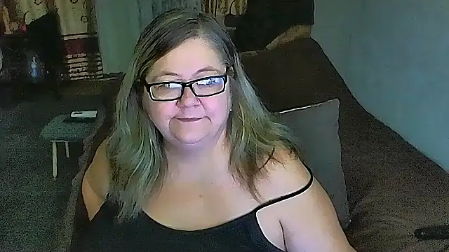 Snapshot of sex2 chatting on 02-18-26, 09:00 sex2 online show from 02-18-26, 09:00