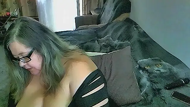 sex2 online show from 04-28-26, 02:27