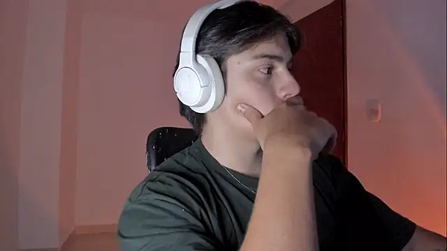 Giordano Russo online show from 11-18-25, 10:47