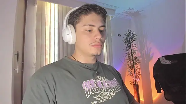 Giordano Russo online show from 07-28-26, 03:21