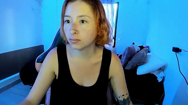 Snapshot of Ginger_Sweetty chatting on 03-18-25, 10:37 Ginger Sweetty online show from 03-18-25, 10:37