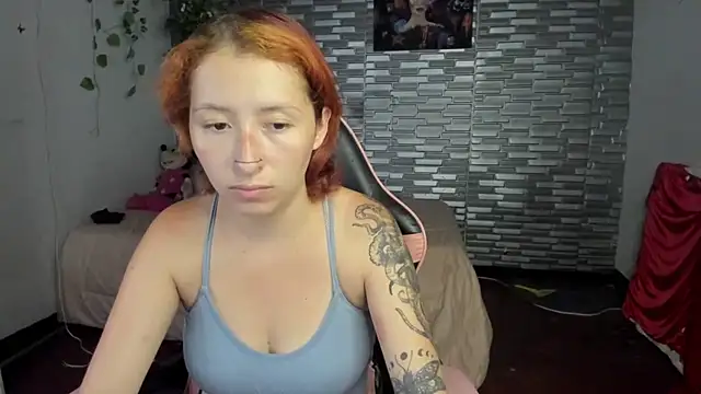 Snapshot of Ginger_Sweetty chatting on 09-19-25, 12:56 Ginger Sweetty online show from 09-19-25, 12:56
