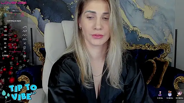 Snapshot of CassandraGood chatting on 12-19-24, 08:44 CassandraGood online show from 12-19-24, 08:44