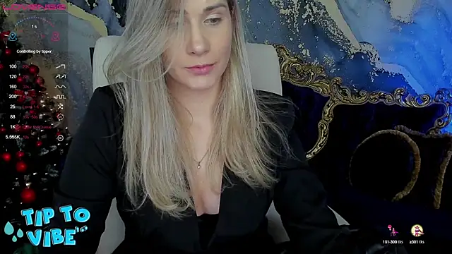 Snapshot of CassandraGood chatting on 12-22-24, 12:50 CassandraGood online show from 12-22-24, 12:50