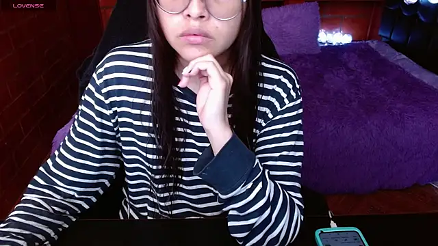 MidoriQuiinn online show from 05-15-26, 04:14