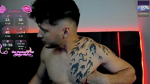 Snapshot of alejandro__2 chatting on 02-12-26, 04:02 alejandro 2 online show from 02-12-26, 04:02