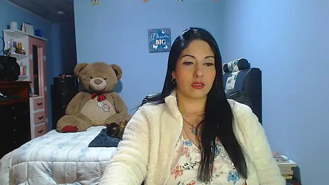 Snapshot of sahtlove1 chatting on 05-15-26, 11:34 sahtlove1 online show from 05-15-26, 11:34