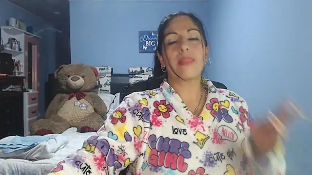 sahtlove1 online show from 07-06-26, 11:18