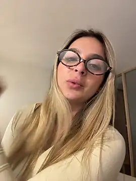oriana zoeee online show from 07-31-26, 11:26