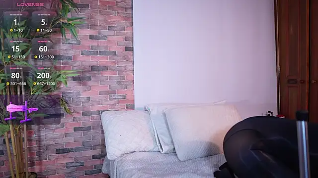 Lucy fit online show from 03-12-25, 09:23